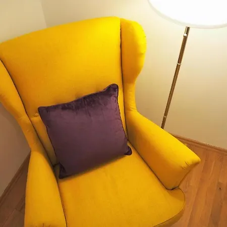 Apstay ǀ Parking Option & Self Check-in Štýrský Hradec