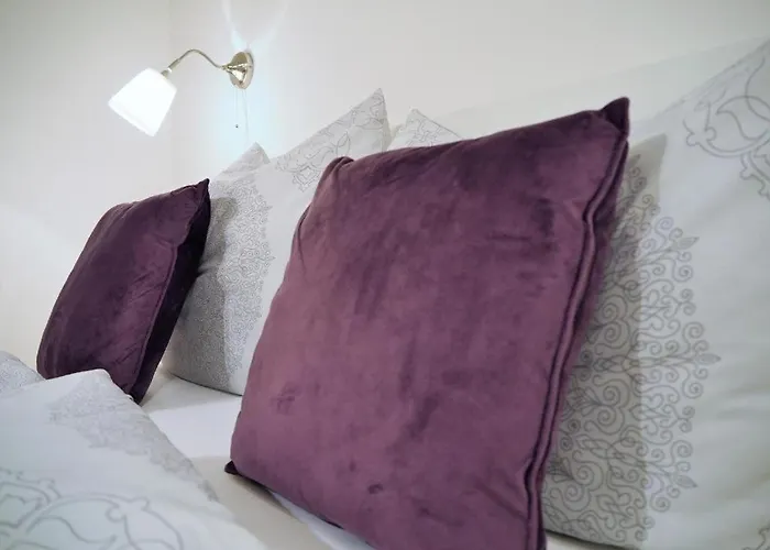 Apstay ǀ Parking Option & Self Check-in * Грац