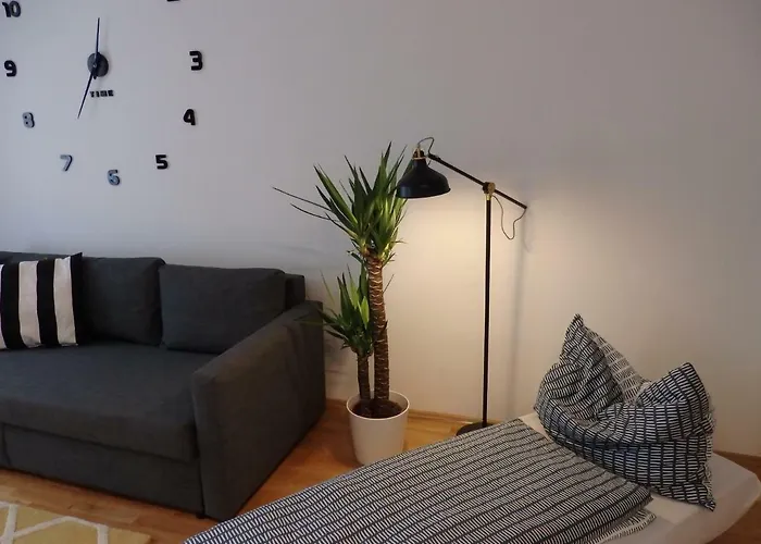 Apstay ǀ Parking Option & Self Check-in Апартаменты *