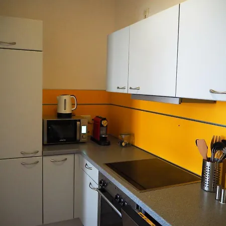 Apstay ǀ Parking Option & Self Check-in * 그라츠