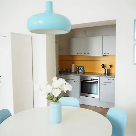 Apstay ǀ Parking Option & Self Check-in Apartment *