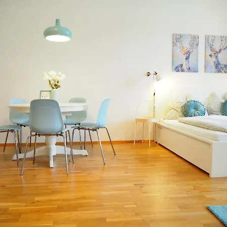 아파트 Apstay ǀ Parking Option & Self Check-in *