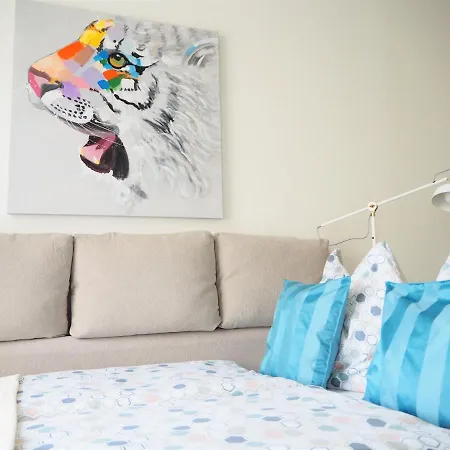 Apstay ǀ Parking Option & Self Check-in 그라츠