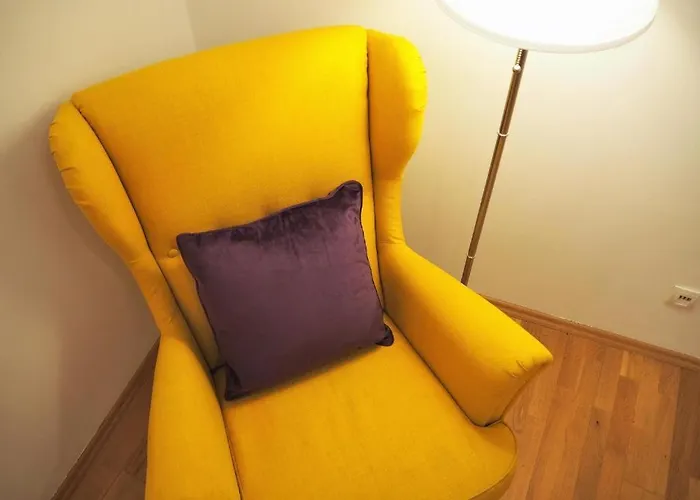 Apstay ǀ Parking Option & Self Check-in Graz