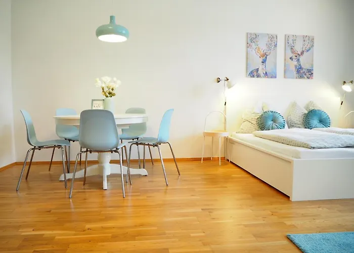 Apartment Apstay ǀ Parking Option & Self Check-in *